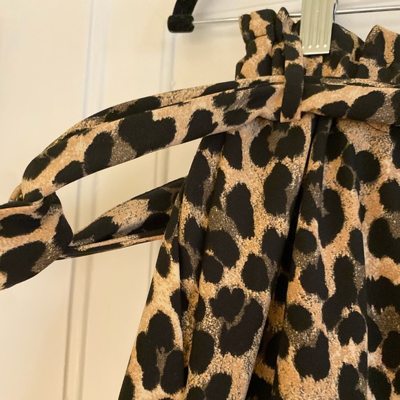 Zara Cheetah High Waisted Shorts - Picture 4 of 9